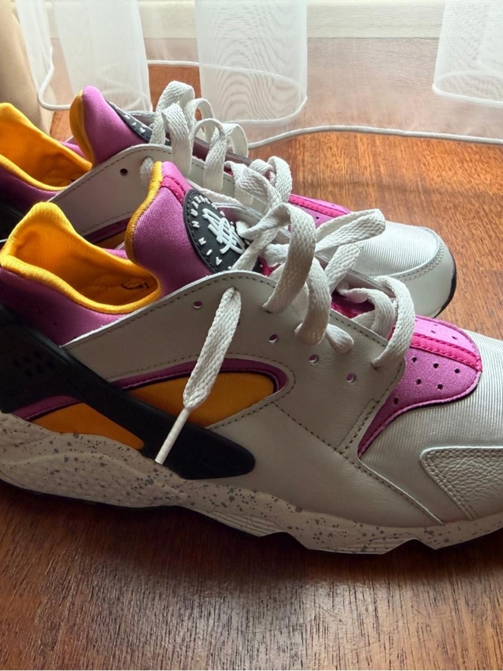 Nike Multicolor Sneakers in White, Pink & Yellow